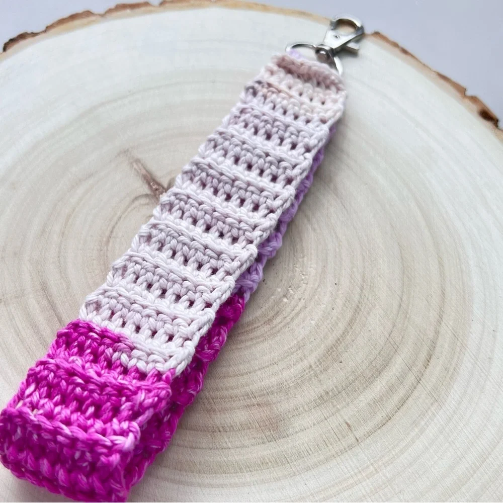 Crochet Handmade wristlet Ombré Dahlia Pastel Color keychain